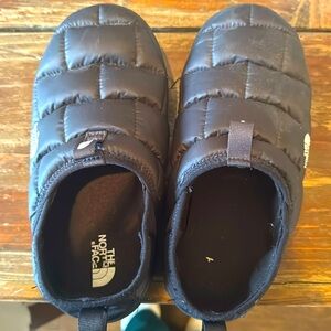 North face Thermoball slip on shoes